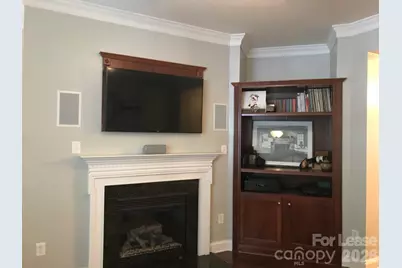 301 Hurston Circle, Charlotte, NC 28208 - Photo 7