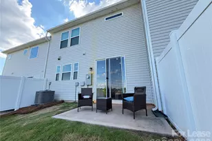 9233 Northfield Crossing Dr, Charlotte, NC 28269 - Photo 33