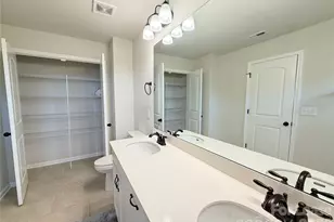 9233 Northfield Crossing Dr, Charlotte, NC 28269 - Photo 21