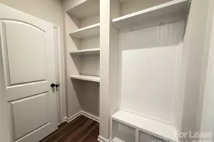 9233 Northfield Crossing Dr, Charlotte, NC 28269 - Photo 15