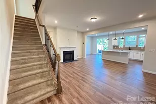 9233 Northfield Crossing Dr, Charlotte, NC 28269 - Photo 3