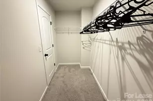 9233 Northfield Crossing Dr, Charlotte, NC 28269 - Photo 23