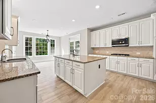 6812 S Creek Rd, Charlotte, NC 28277 - Photo 17
