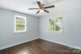 1805 Purser Dr, Charlotte, NC 28215 - Photo 11