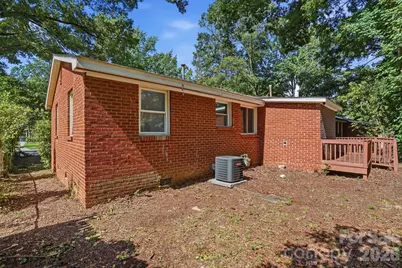 1805 Purser Drive, Charlotte, NC 28215 - Photo 21