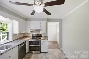 10814 Moores Chapel Rd, Charlotte, NC 28214 - Photo 7