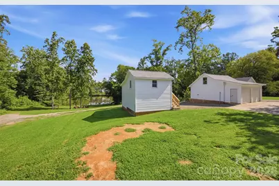 10814 Moores Chapel Road, Charlotte, NC 28214 - Photo 27