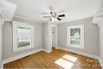10814 Moores Chapel Road, Charlotte, NC 28214 - Photo 19