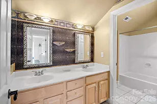 1607 Crestgate Dr, Waxhaw, NC 28173 - Photo 21