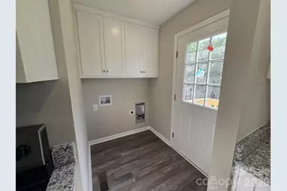 209 W Roswell Street, Troy, NC 27371 - Photo 7