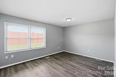 1501 Whisnant Street, Charlotte, NC 28206 - Photo 15