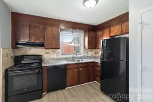 1501 Whisnant St, Charlotte, NC 28206 - Photo 7