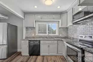 2561 Lumina Ave, Charlotte, NC 28208 - Photo 11