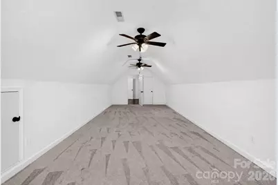 1510 S Green River Road, Gaffney, SC 29341 - Photo 29