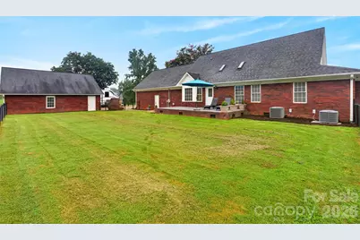1510 S Green River Road, Gaffney, SC 29341 - Photo 35