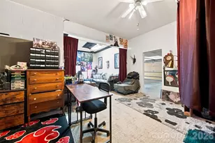 1007 21st Ave NE, Hickory, NC 28601 - Photo 17