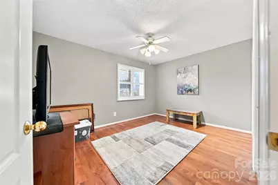 1007 21st Avenue NE, Hickory, NC 28601 - Photo 15