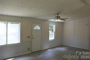 177 Hallmark Ests Dr, Statesville, NC 28625 - Photo 7