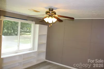 177 Hallmark Estates Drive, Statesville, NC 28625 - Photo 15