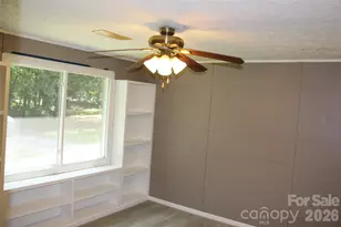 177 Hallmark Ests Dr, Statesville, NC 28625 - Photo 15