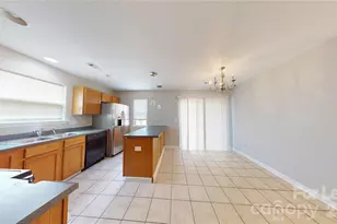 10131 Ballyclare Ct, Charlotte, NC 28213 - Photo 7