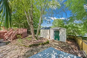215 6th St, Belmont, NC 28012 - Photo 27