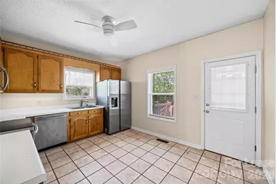 215 6th Street, Belmont, NC 28012 - Photo 9