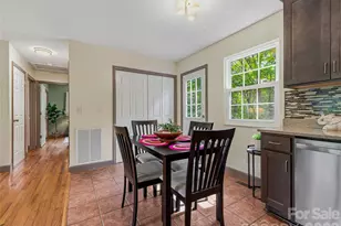 1019 Mountain Dr, Candler, NC 28715 - Photo 11