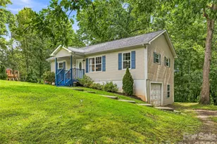 1019 Mountain Dr, Candler, NC 28715 - Photo 3