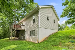 1019 Mountain Dr, Candler, NC 28715 - Photo 29