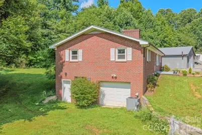 8525 US 25/70 Highway, Marshall, NC 28753 - Photo 33