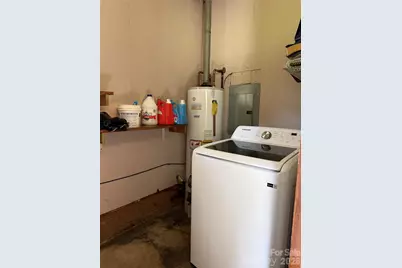 911 Eldorado Avenue, Charlotte, NC 28262 - Photo 19