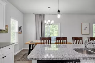7203 Stoney Wood Ln, Charlotte, NC 28215 - Photo 13