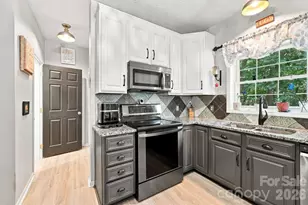 28 Gentlewood Trl, Candler, NC 28715 - Photo 13