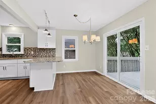 11122 5 Cedars Rd, Charlotte, NC 28226 - Photo 9
