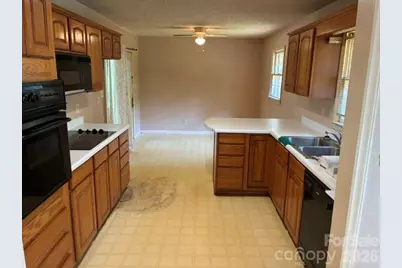 1200 Centennial Road, Union Mills, NC 28167 - Photo 9
