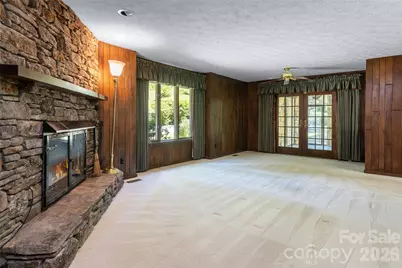 25 E Forest Road, Asheville, NC 28803 - Photo 19