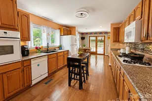 907 Sikes Mill Rd, Monroe, NC 28110 - Photo 7