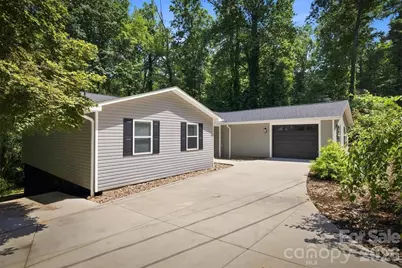 3517 Crestwood Drive, Morganton, NC 28655 - Photo 3