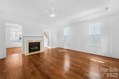 711 E 8th Street, Charlotte, NC 28202 - Photo 9