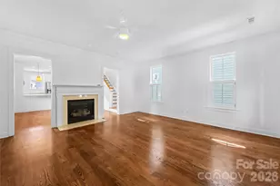 711 E 8th St, Charlotte, NC 28202 - Photo 9