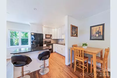 1909 Arlington Place, Hendersonville, NC 28791 - Photo 17