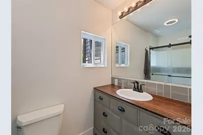 1909 Arlington Place, Hendersonville, NC 28791 - Photo 23