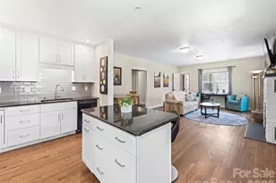 1909 Arlington Pl, Hendersonville, NC 28791 - Photo 13