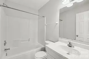 1716 Starling Ct, Charlotte, NC 28213 - Photo 19