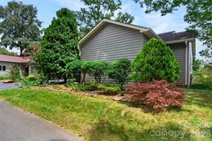 16 Spring Hollow Cir, Asheville, NC 28805 - Photo 37