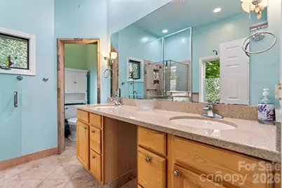 16 Spring Hollow Circle, Asheville, NC 28805 - Photo 19