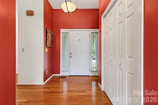 16 Spring Hollow Cir, Asheville, NC 28805 - Photo 3