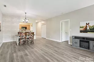 93 Foxden Dr, Fletcher, NC 28732 - Photo 5