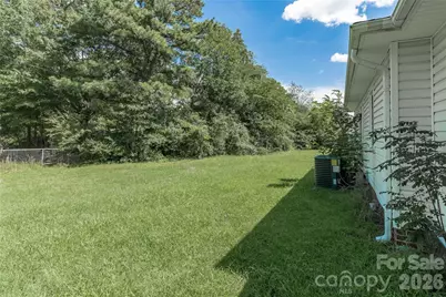 527 Washington Lane, Albemarle, NC 28001 - Photo 17